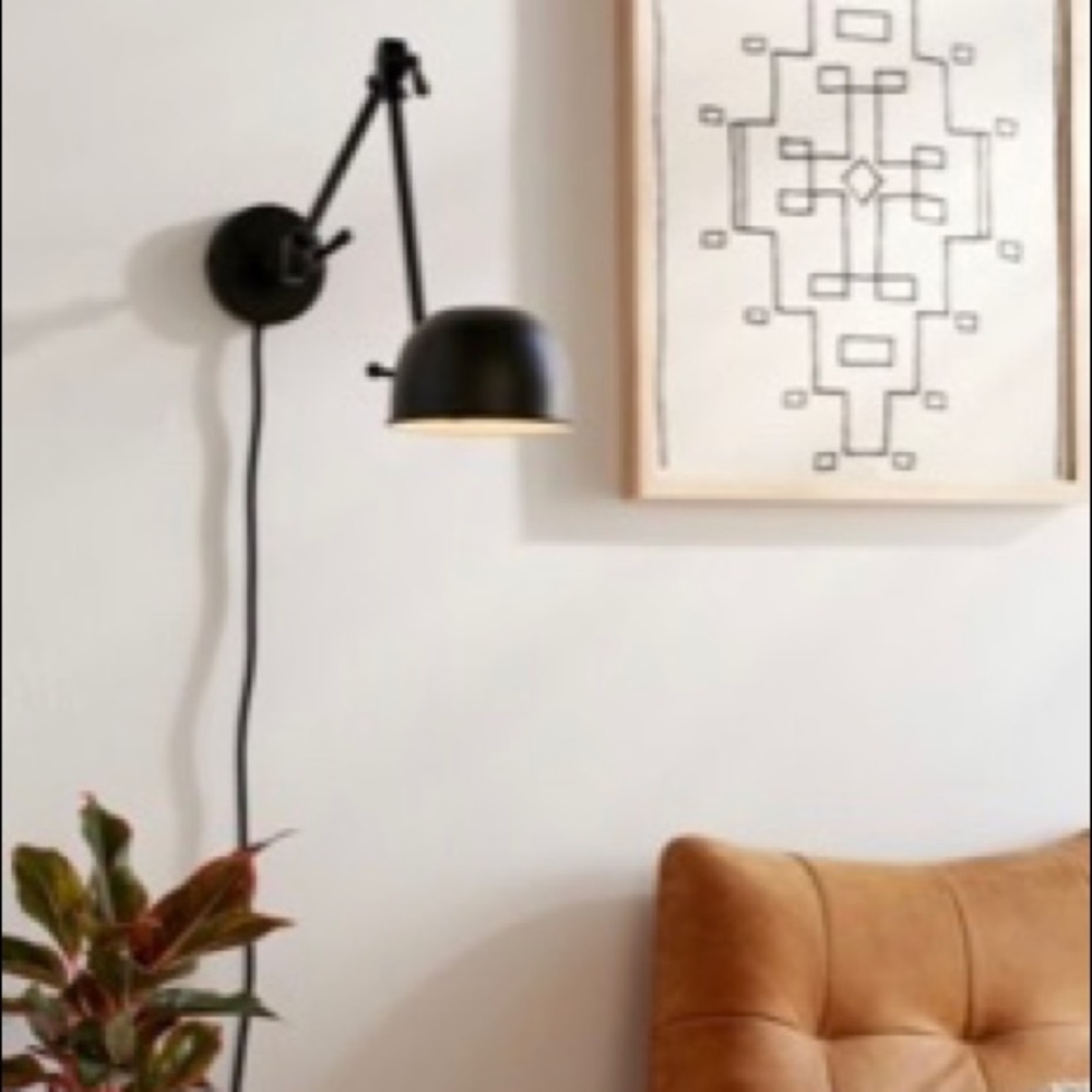 Wall sconce